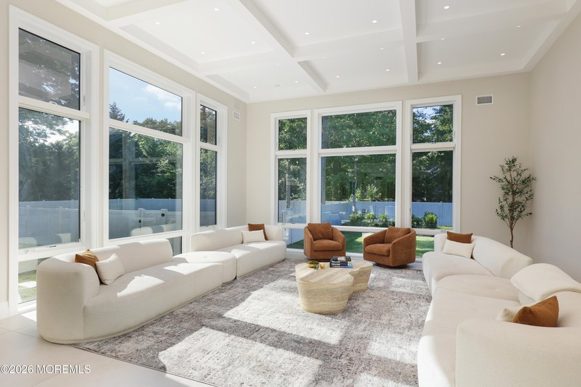 An extraordinary custom-built estate where luxury, craftsmanship - photo 21