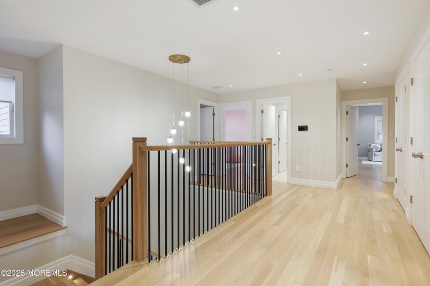 An extraordinary custom-built estate where luxury, craftsmanship - photo 29