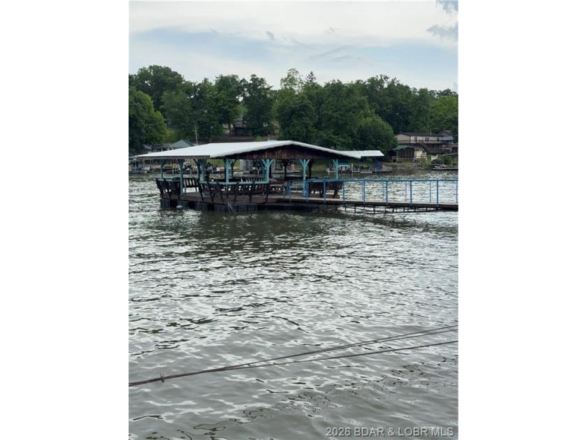 Rare waterfront INVESTMENT OPPORTUNITY with proven vacation - photo 48