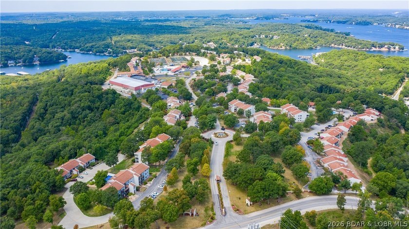 Great Investment Opportunity in Lake Ozark. This 2 Bed 2 Bath - photo 24