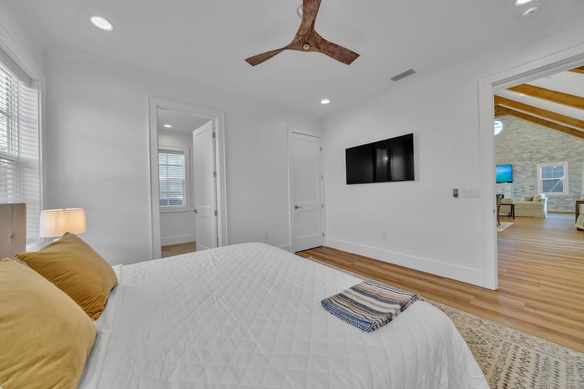 Priced BELOW appraisal value! Welcome to 54 Vicki Street - gem - photo 16