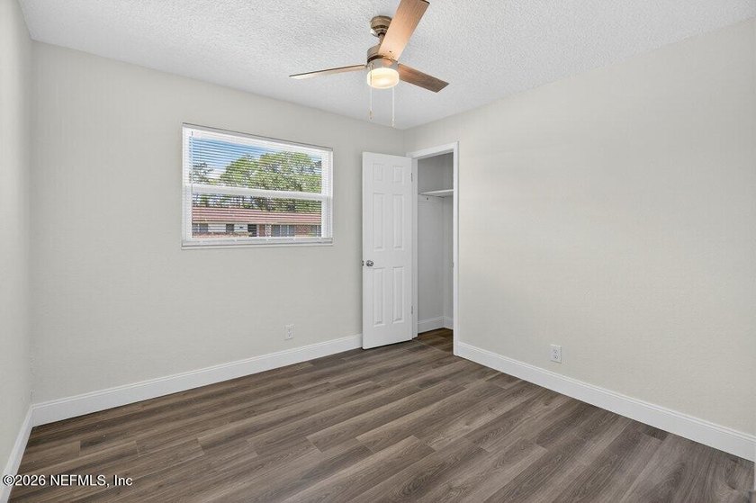 FULL BRICK 4-bedroom, 3-bath REVITALIZED FROM TOP TO BOTTOM in - photo 22