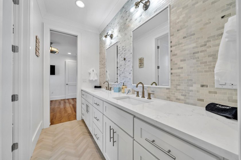 Priced BELOW appraisal value! Welcome to 54 Vicki Street - gem - photo 25