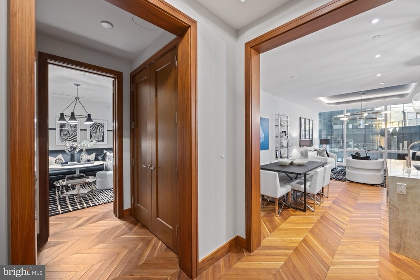 Discover luxury city living in this gorgeous 19th-floor home in - photo 3