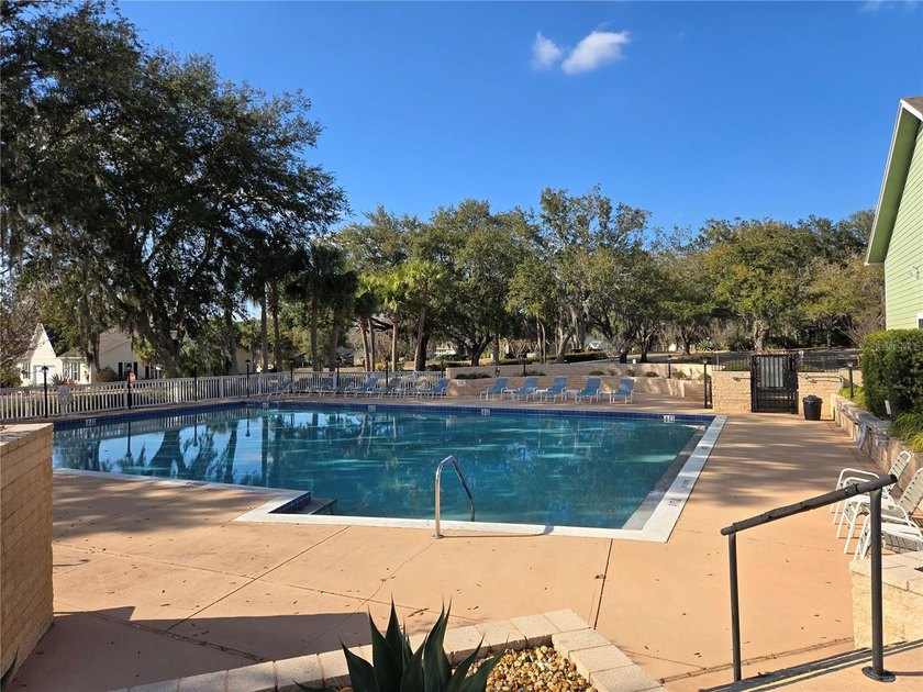 Welcome to this beautifully maintained good size 3-bedroom with - photo 30