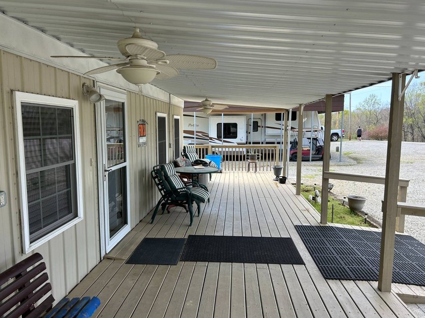 MOBILE HOME W/ ADDITION-STORAGE BLDGS. - NEAR HOLMES BEND MARINA - photo 10