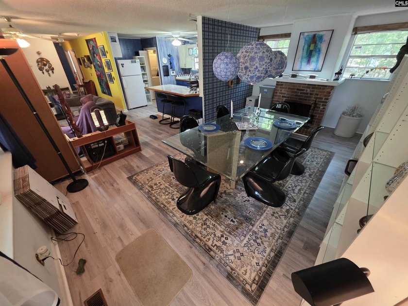 NO OPEN HOUSE ON 7/11 - Excellent Chapin lakefront home is a - photo 31