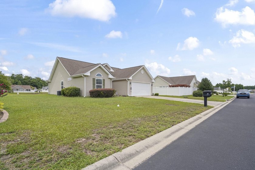 Welcome to 308 Barton Loop - a beautifully maintained 3-bedroom - photo 21