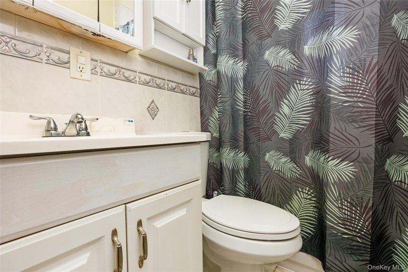 Welcome To This Well-Maintained 2 Bedroom, 2 Bathroom Home In - photo 11