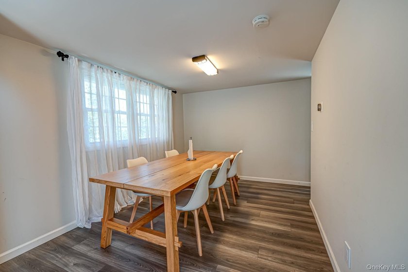 Ideally situated in the heart of Hampton Bays with walk-to- town - photo 29