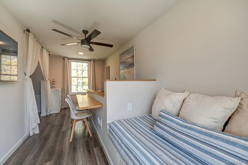 Ideally situated in the heart of Hampton Bays with walk-to- town - photo 41