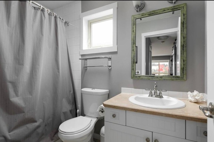 INVESTORS ! ! FIRST TIME HOME BUYERS !!!!Welcome to La Casa - photo 9