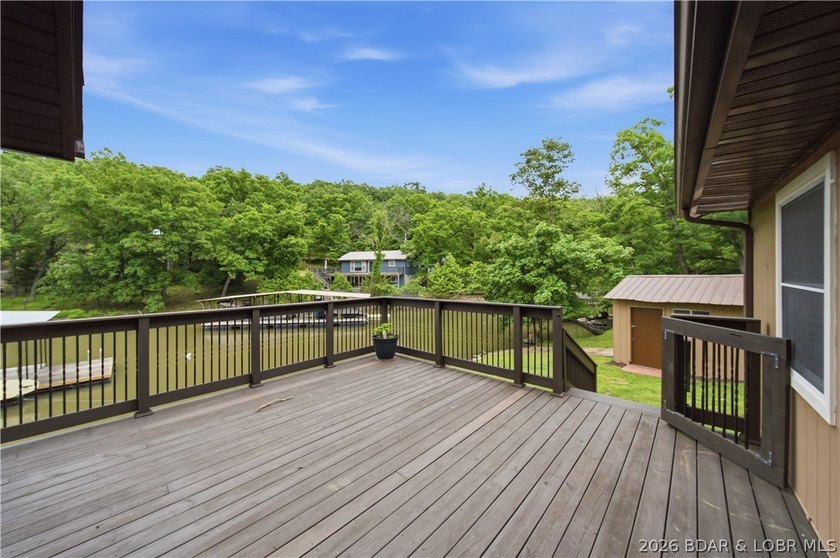 Tucked away in a peaceful cove in Sunrise Beach, this - photo 24