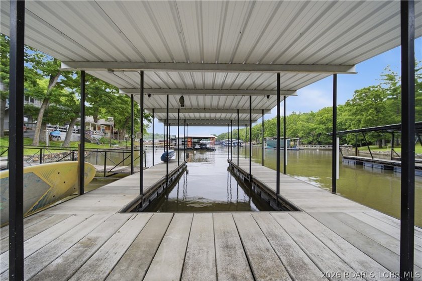 Tucked away in a peaceful cove in Sunrise Beach, this - photo 32