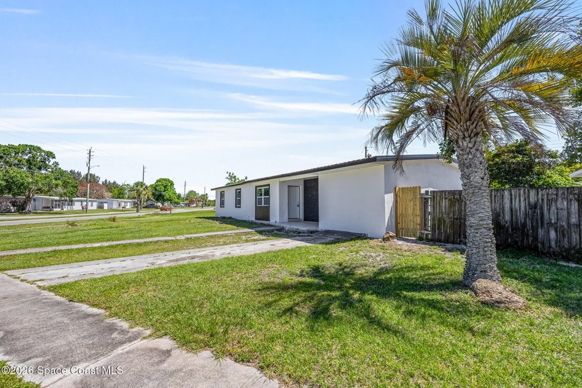 Looking for a move-in ready home with the major updates already - photo 2