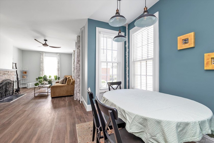 Vacant and Motivated Seller! Totally Renovated From Top to - photo 17
