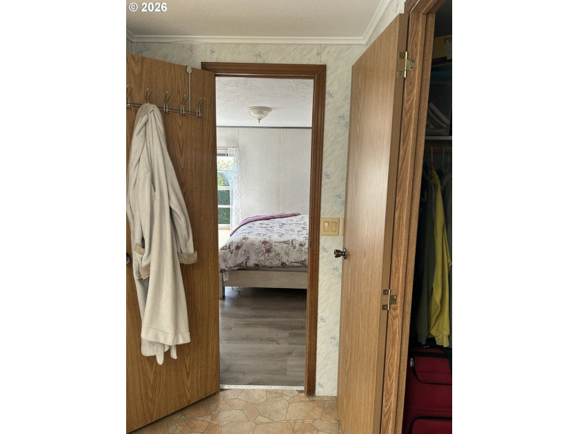 This beautiful doublewide manufactured home in a quiet family - photo 26