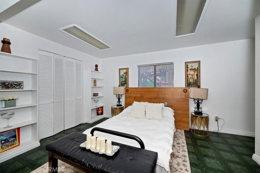 Beautiful Crestline mountain home with serene hillside views and - photo 38
