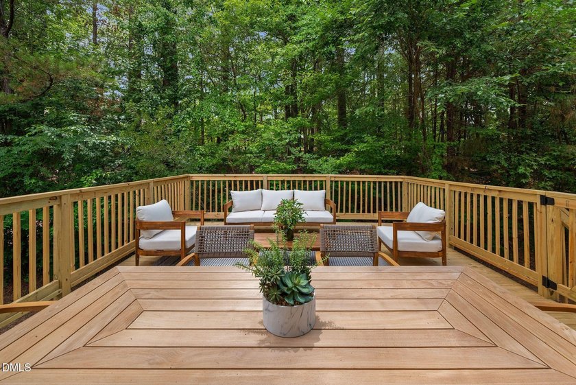 NEW HVACS! NEW ROOF! NEW WATER HEATER! NEW DECK! Now that we - photo 10