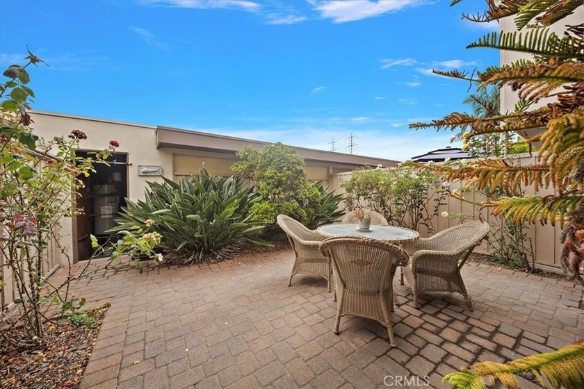 Embrace the beach lifestyle at 9696 Monte Carlo Circle, a - photo 36