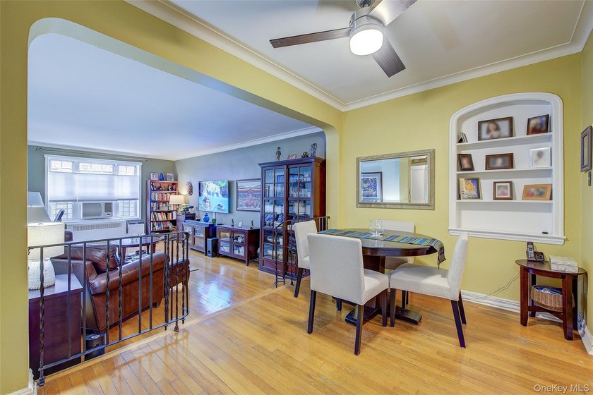 WELCOME TO FOREST HILLS SOUTH, high first floor, sunny &amp; - photo 8