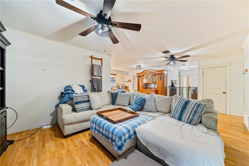 Positioned on a charming corner lot in the established East - photo 10