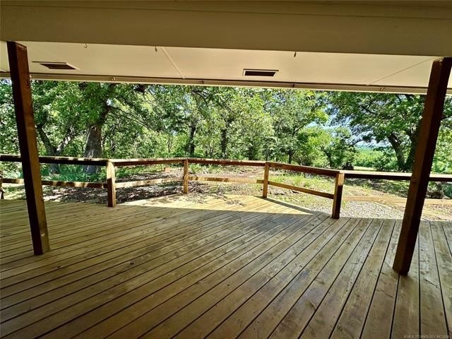 Beautiful lake property on 2 acres in a prime location near - photo 22