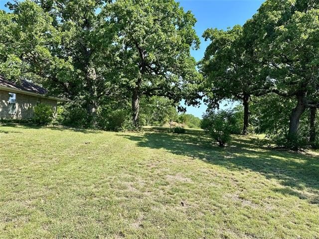Beautiful lake property on 2 acres in a prime location near - photo 33