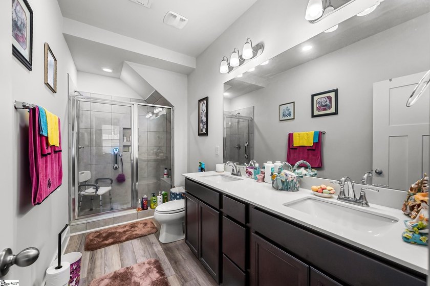 Welcome home to this beautifully designed townhome in the heart - photo 17