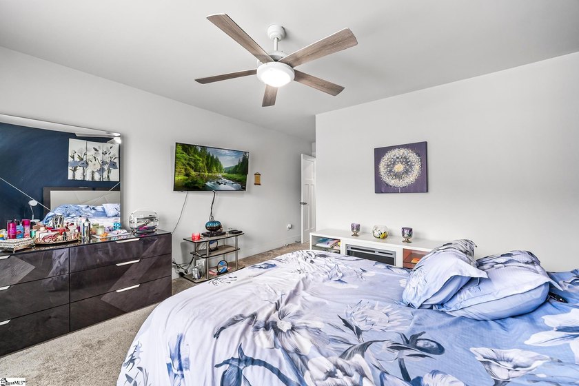 Welcome home to this beautifully designed townhome in the heart - photo 23