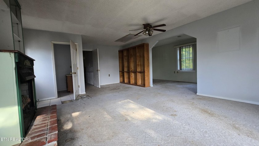 Full rehab opportunity on Mohawk Lake in the sought-after Lake - photo 16