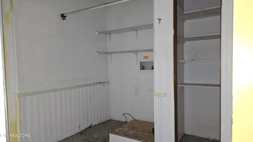 Full rehab opportunity on Mohawk Lake in the sought-after Lake - photo 20