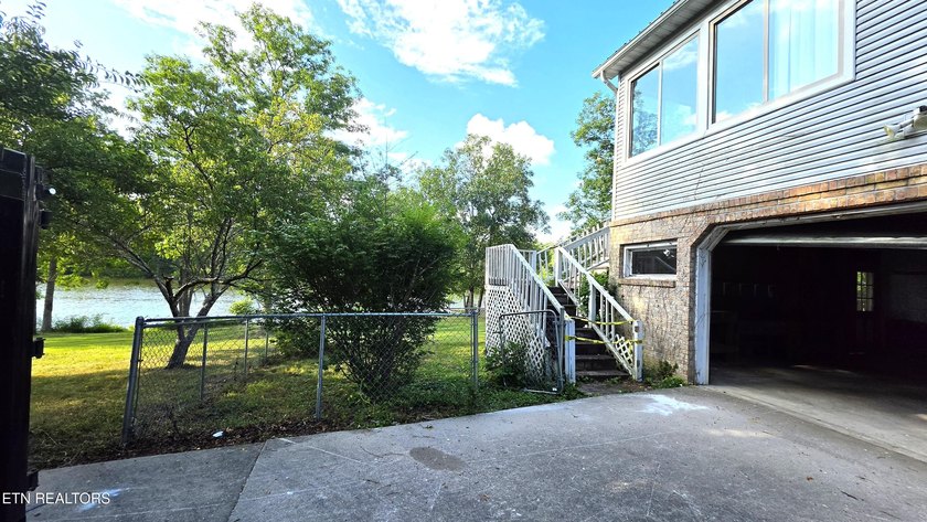 Full rehab opportunity on Mohawk Lake in the sought-after Lake - photo 23