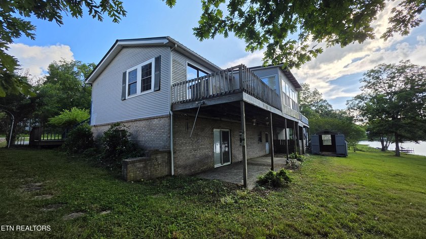 Full rehab opportunity on Mohawk Lake in the sought-after Lake - photo 28