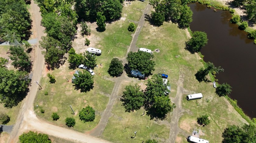 Located on the beautiful Toledo Bend, this established - photo 34