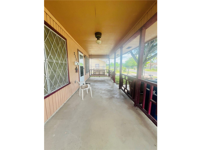 Charming investment opportunity meets endless potential. This - photo 4