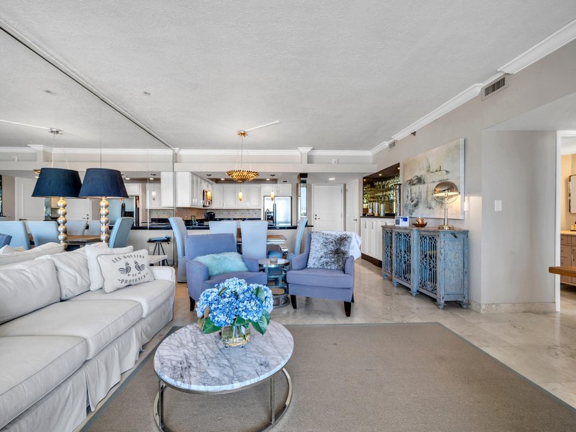 Great unit in sought after East Pass Towers Condominium. This - photo 12