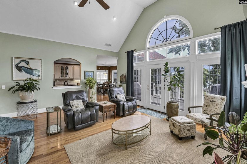 Welcome to Timberlake Estates. Start your day with coffee on the - photo 15