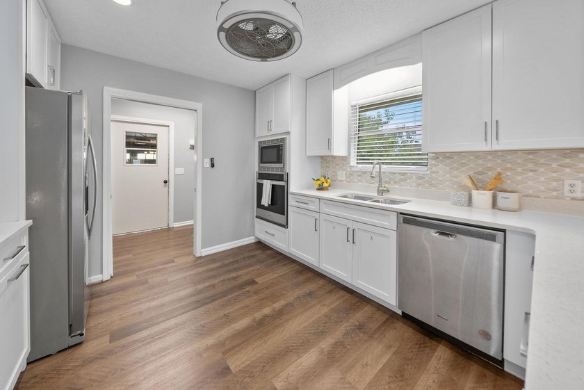 *OPEN HOUSE THURSDAY, JULY 16 | 3-5PM* Tucked right in the heart - photo 21
