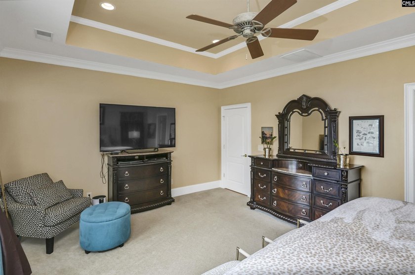 Welcome to Timberlake Estates. Start your day with coffee on the - photo 30