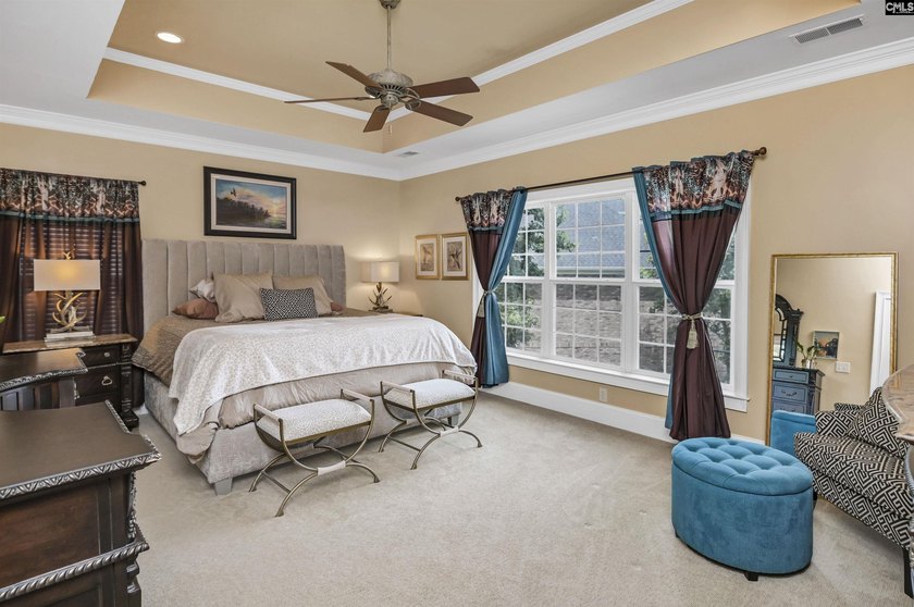 Welcome to Timberlake Estates. Start your day with coffee on the - photo 31