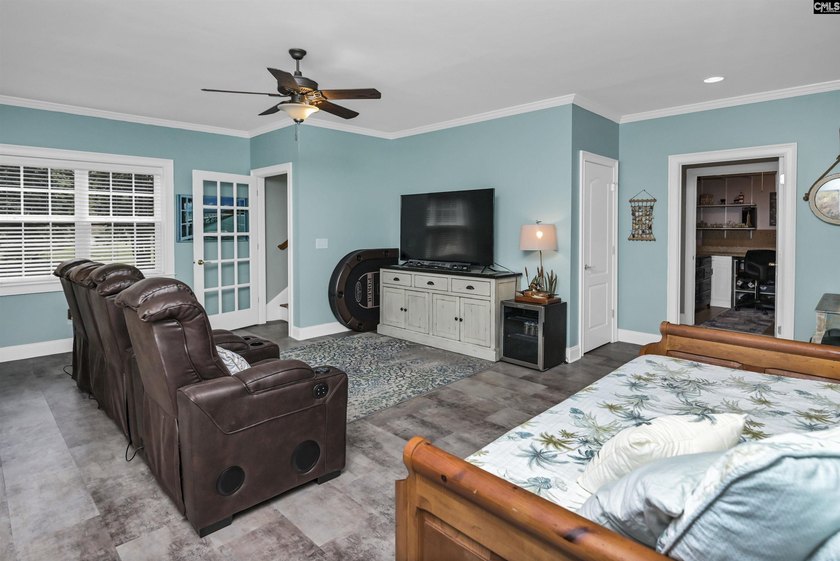 Welcome to Timberlake Estates. Start your day with coffee on the - photo 42