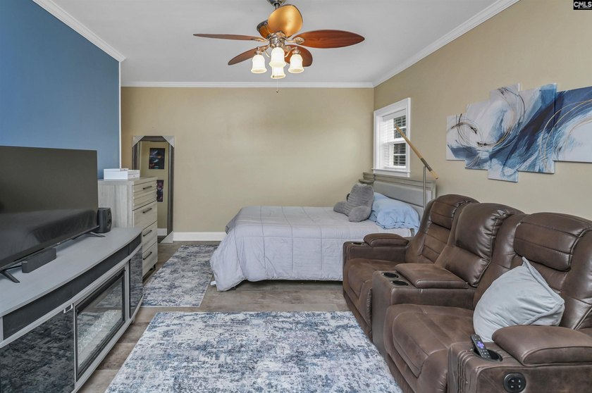 Welcome to Timberlake Estates. Start your day with coffee on the - photo 49