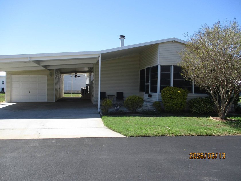 Looking for a larger home? Look no farther. This home has 1904sf - photo 3