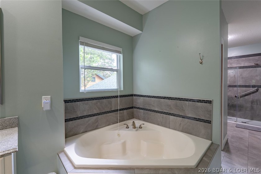 Welcome to Old Kinderhook, this beautiful, gated golf community - photo 25