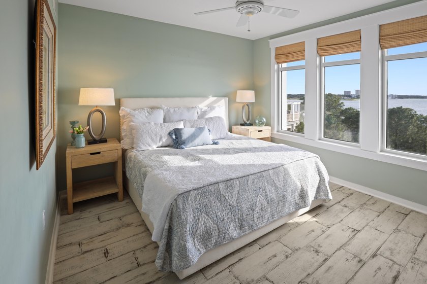 The buyer's condo did not close, so this contract fell through - photo 45