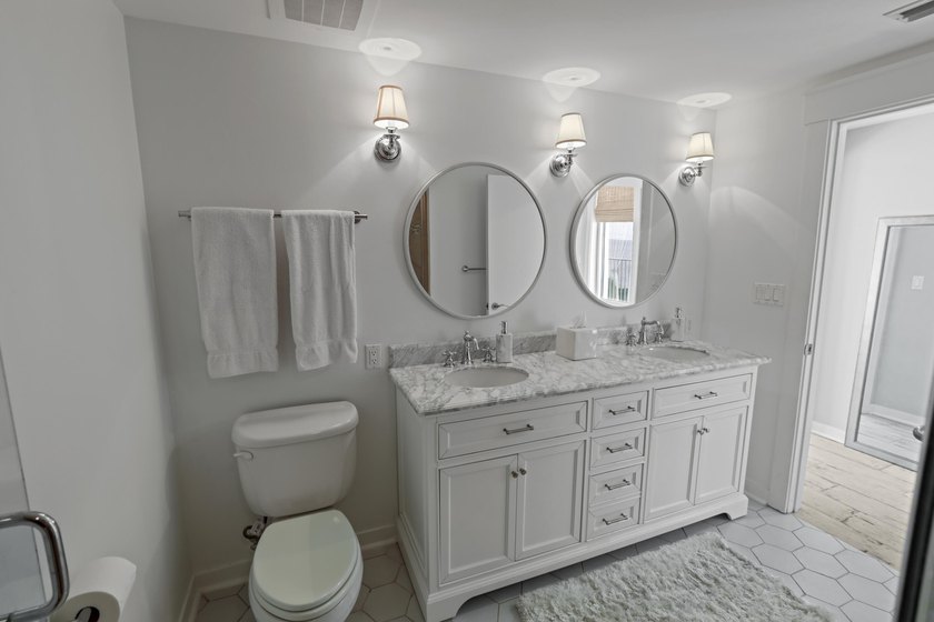 The buyer's condo did not close, so this contract fell through - photo 49