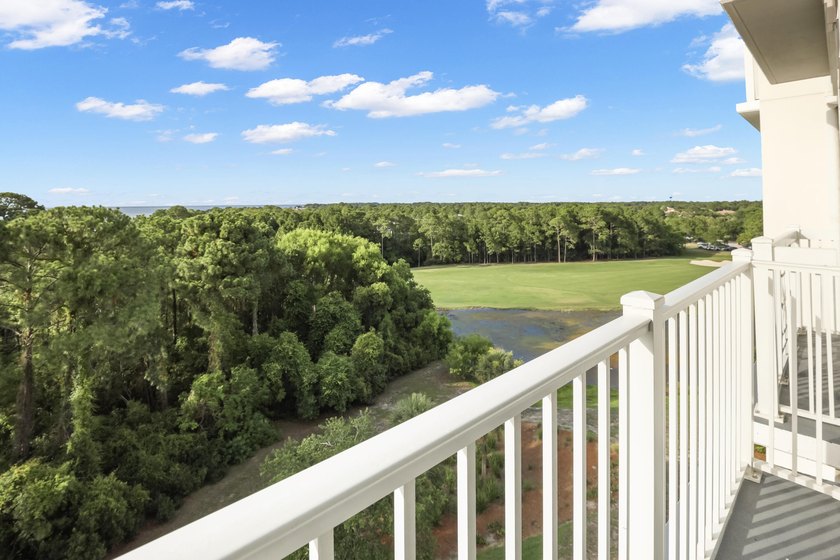 The buyer's condo did not close, so this contract fell through - photo 51