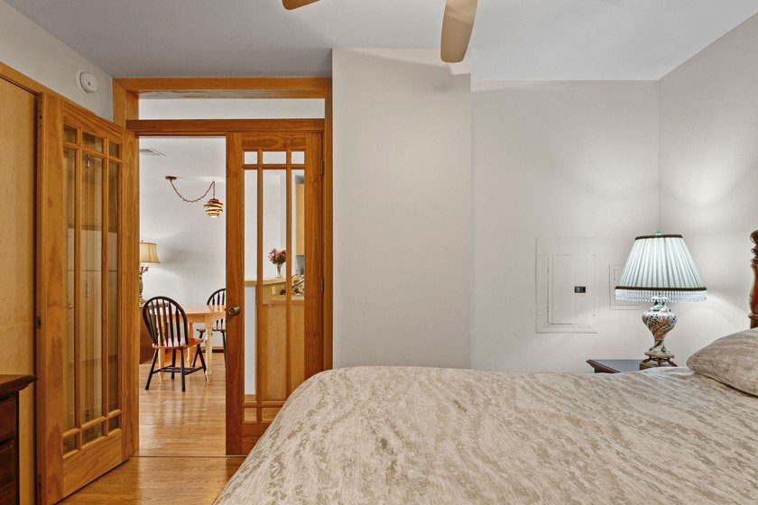 Experience urban living at Metropolitan Place! This sought-after - photo 20
