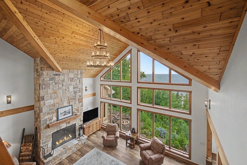 Experience exceptional and extremely private waterfront living - photo 13